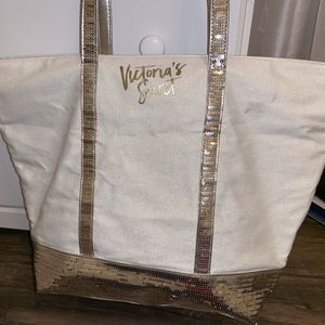 Victoria's Secret tote
